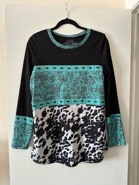 Crazy Train Black & Teal Patterned Long-Sleeve Top